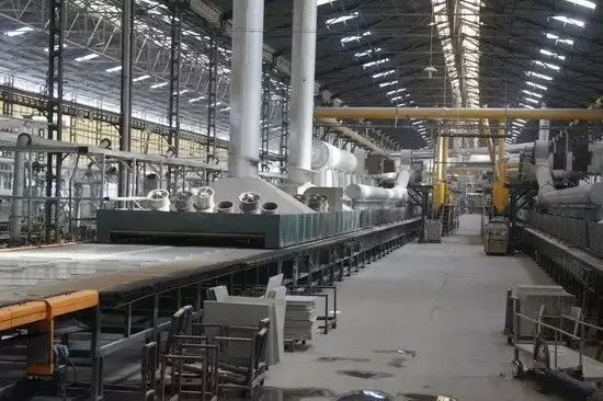 陶瓷廠廢氣惡臭讓人苦不堪言，Dejing的凈?除臭劑幫助企業(yè)達標排放！.jpg